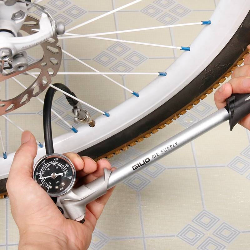 Aluminum Bicycle Pump with Rotating Hose Bicycle Accessories Bicycle Pumps Color : Silver|Black Aluminum Bicycle Pump with Rotating Hose Bicycle Accessories Bicycle Pumps Color : Silver|Black